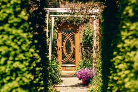 Property Image 37