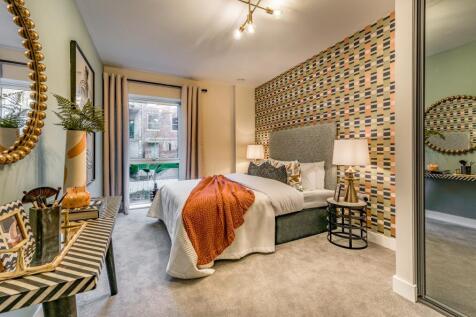 Plot B04 - Principal Bedroom - The Franklin