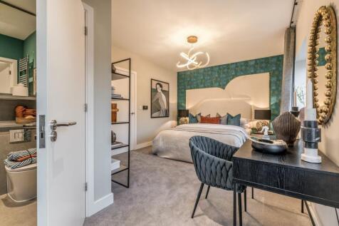 412 Master Bedroom