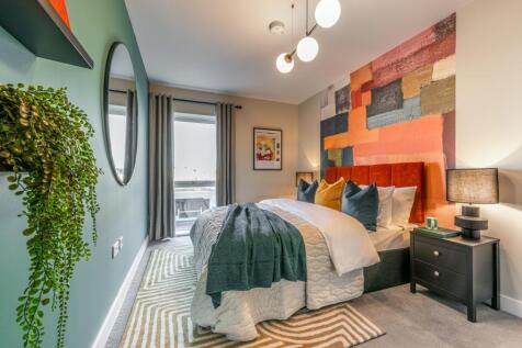 Plot A12 - Principal Bedroom 2 - The Franklin