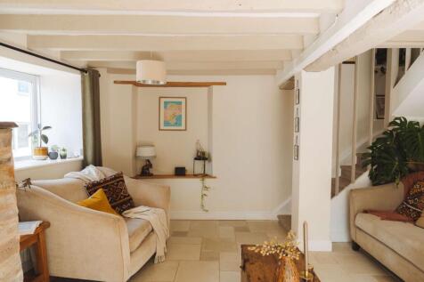 Kitchen / Sitting Room
