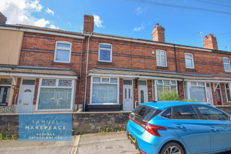Two Bedroom Terrace with Upstairs WC &amp; Shower Roo