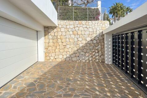 Property Image 64
