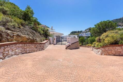 Property Image 39