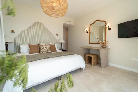 Property Image 63