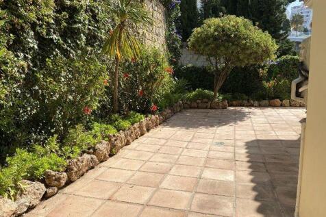 Property Image 37