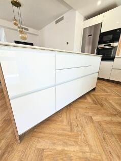 Property Image 118