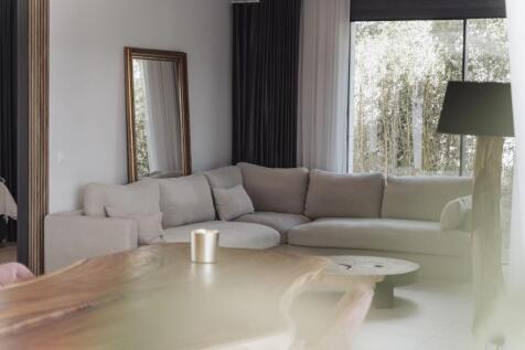 Property Image 110
