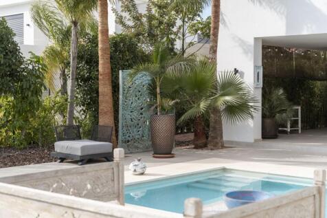 Property Image 130