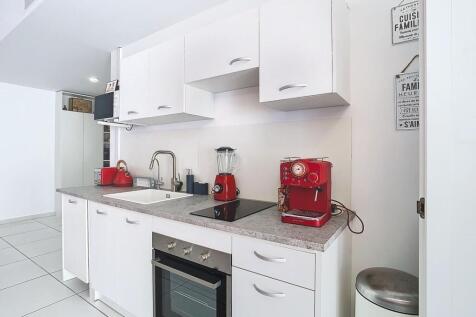 Property Image 32
