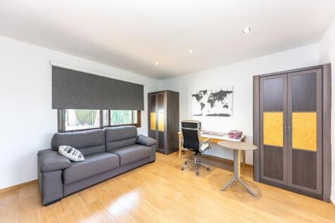 Property Image 47