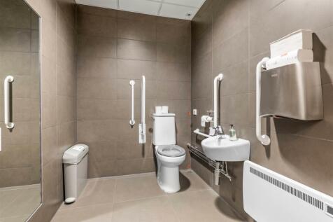 Disabled Toilet.jpg