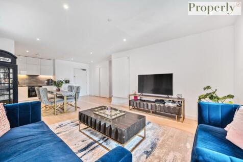 Kitchen / reception