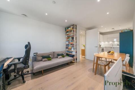 Open plan Living/Kitchen/Dining area