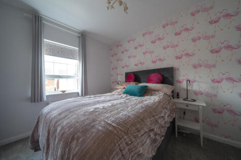 BEDROOM2.jpg