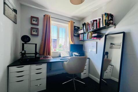 BEDROOM4 (2).jpg