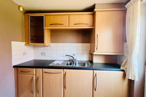 KITCHEN.jpeg