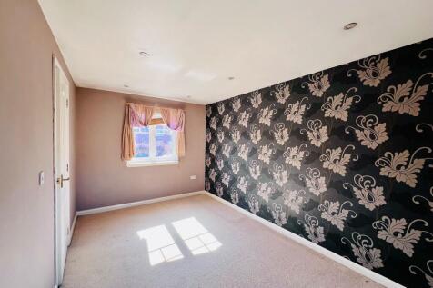 BEDROOM2.jpeg