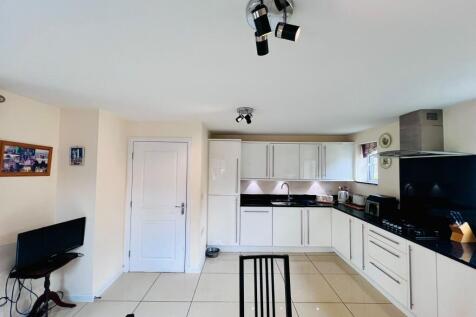 KITCHEN (2).jpeg