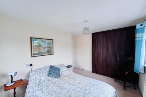 BEDROOM2 (2).jpeg