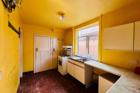 KITCHEN.jpg