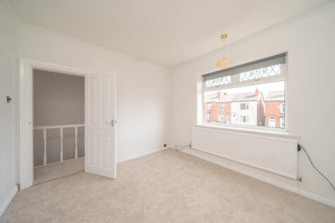 BEDROOM2 (4).jpg