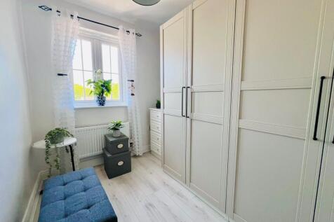 BEDROOM4.jpg