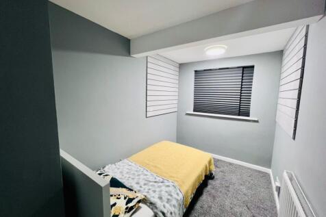 bedroom3.jpg