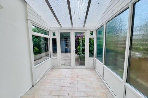 CONSERVATORY (2).jpg