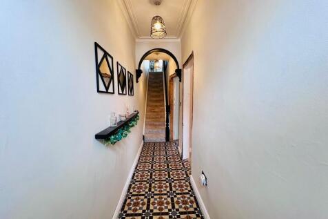 hallway.jpg