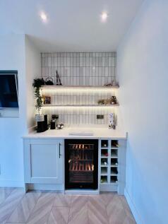 BAR AREA.jpg