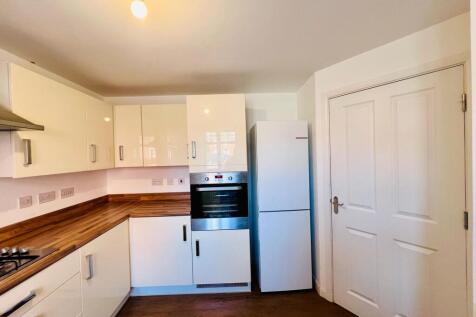 KITCHEN.jpeg