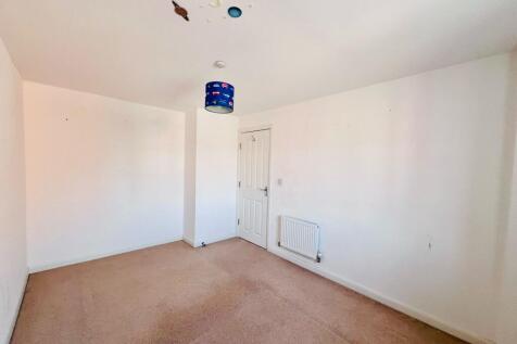 BEDROOM3.jpeg