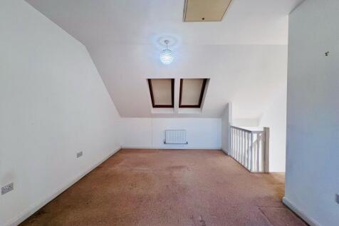BEDROOM1.jpeg