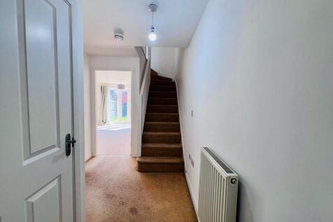 HALLWAY.jpeg