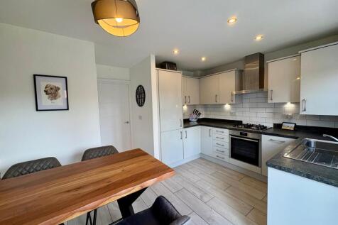 55 Walker kitchen 3.jpg