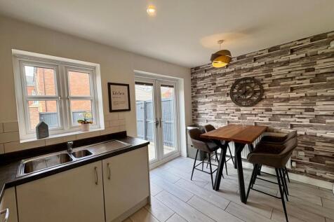 55 Walker Kitchen 2.jpg