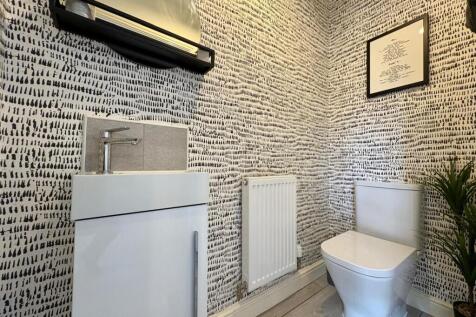 55 Walker Downstairs WC.jpg