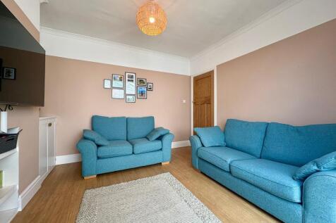 Sitting Room.jpg