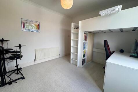 46 Moss Road.jpg