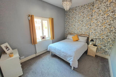 Bedroom.jpg
