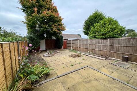 Rear Garden 1.jpg