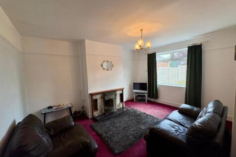 Sitting Room.jpg