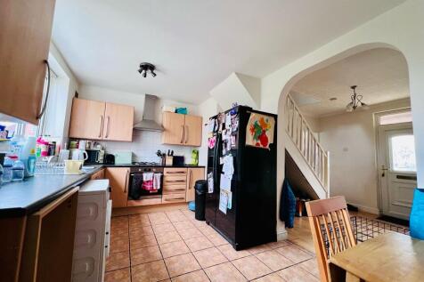 KITCHEN.jpeg