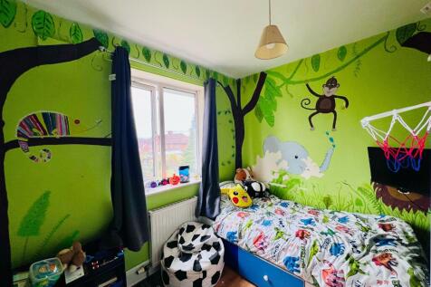 BEDROOM2..jpeg