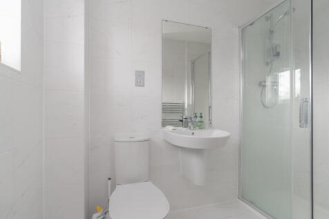 ENSUITE2.jpg