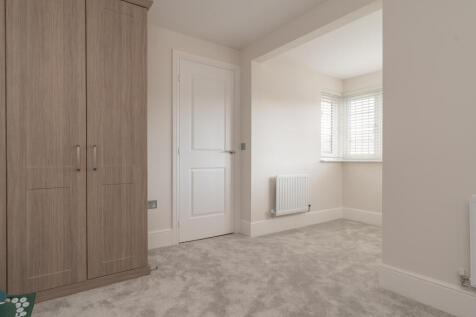 BEDROOM4.jpg