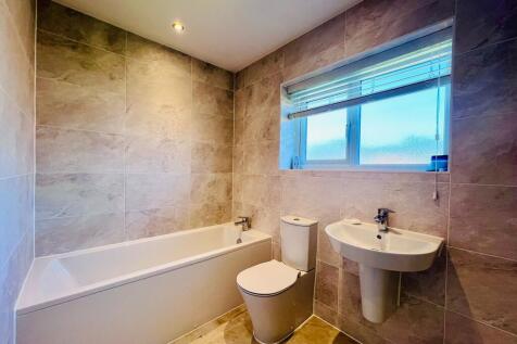 ENSUITE.jpg