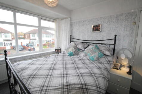 J Bed 1.JPG