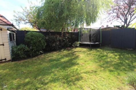 R Garden (2).jpg